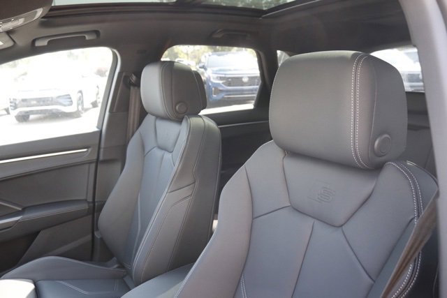 New 2025 Audi Q3 2.0T Premium image 14