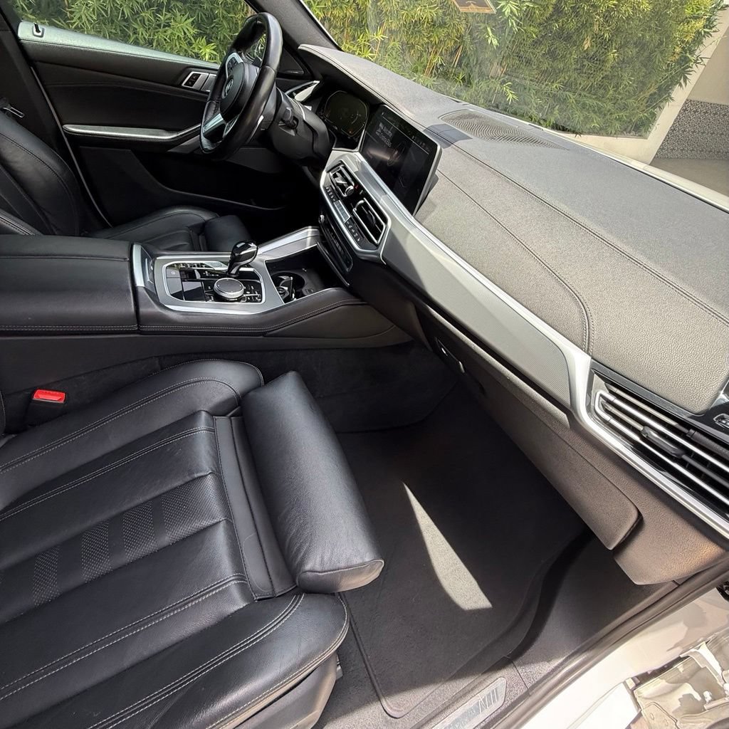 Used 2021 BMW X6 sDrive40i w/ M Sport Package RWD image 12