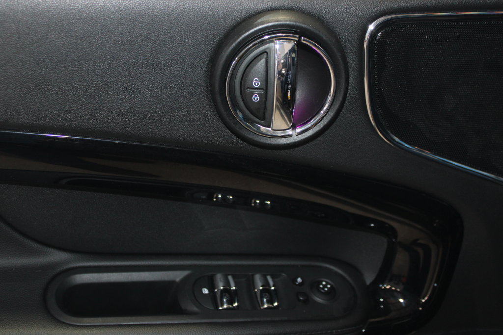 Used 2019 MINI Cooper Countryman SE AWD/4WD image 5