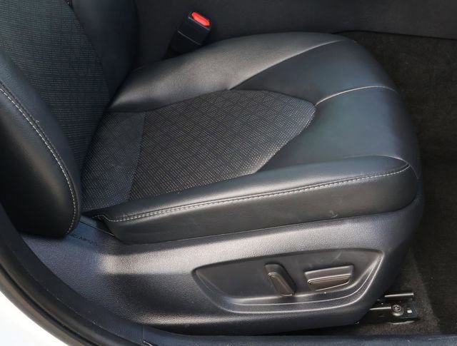 Used 2023 Toyota Camry XSE FWD image 18