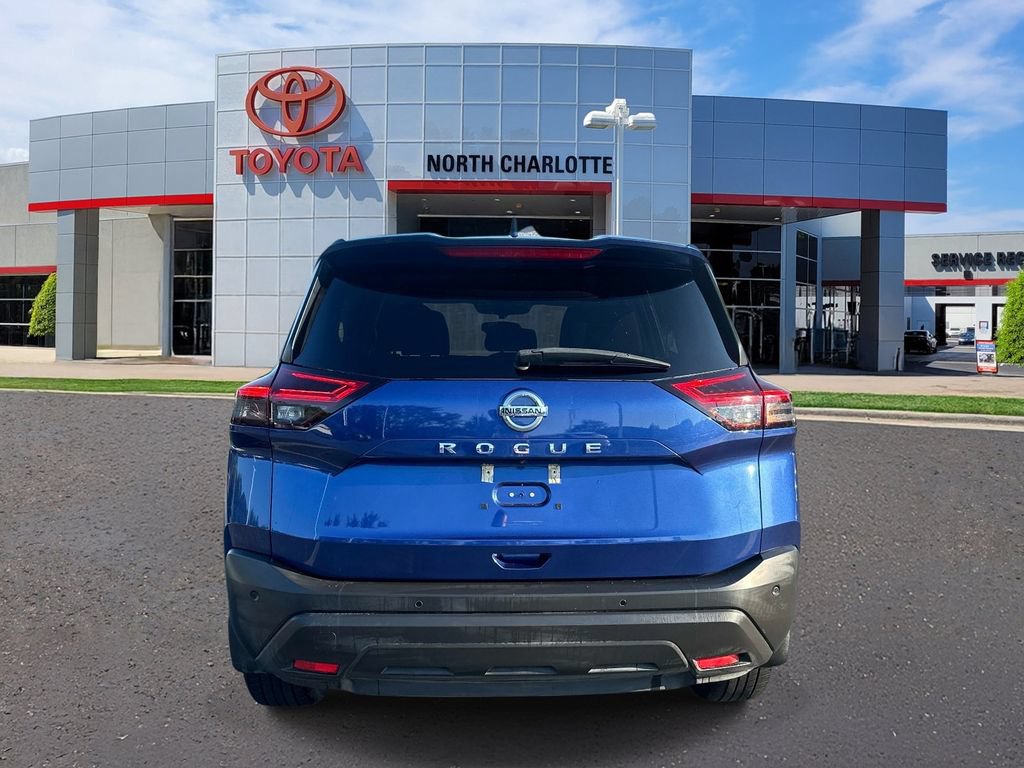 Used 2021 Nissan Rogue S FWD image 5