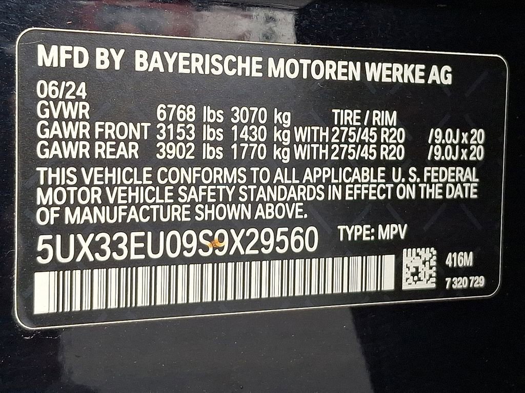 Used 2025 BMW X5 M60i w/ Climate Comfort Package image 27