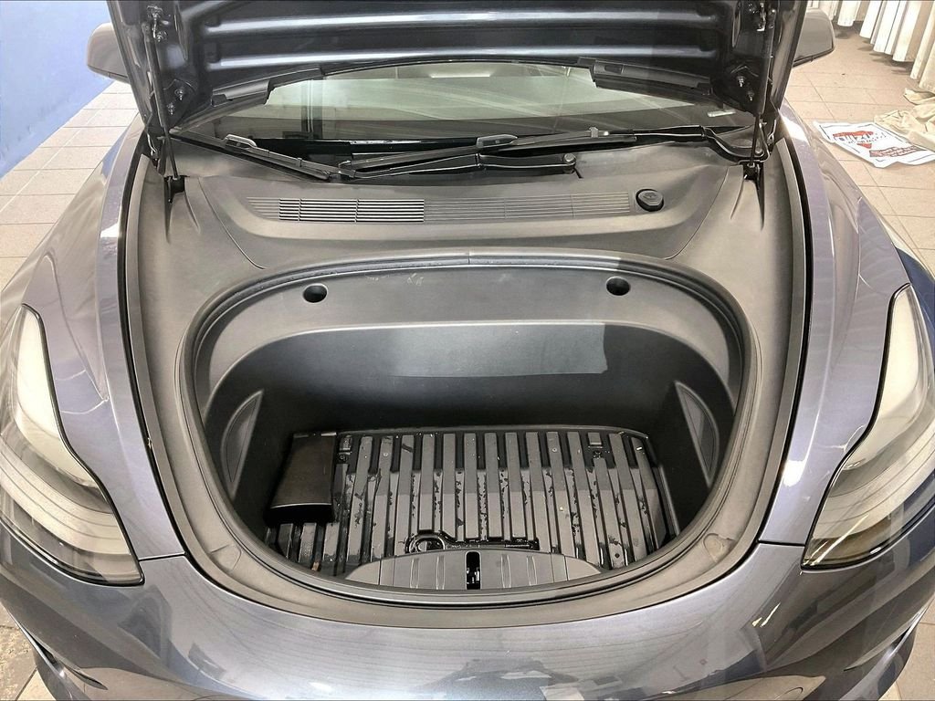 Used 2023 Tesla Model 3 Standard Range RWD image 30