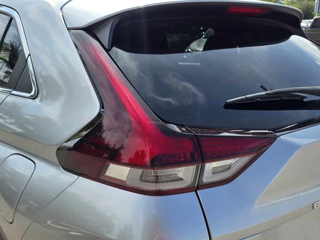 Used 2024 Mitsubishi Eclipse Cross LE AWD/4WD image 7