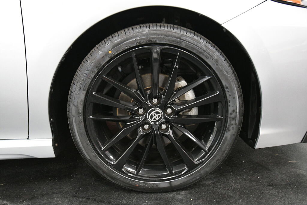 Certified 2022 Toyota Camry XSE image 9