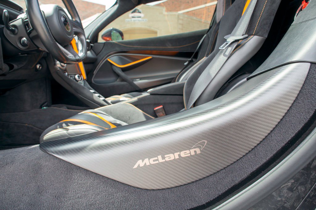 Used 2018 McLaren 720S Performance RWD image 61