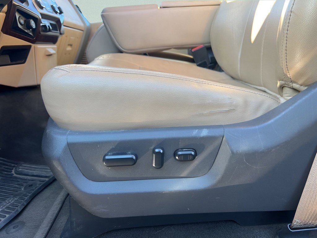 Used 2016 Ford F350 Lariat w/ Camper Package AWD/4WD image 26