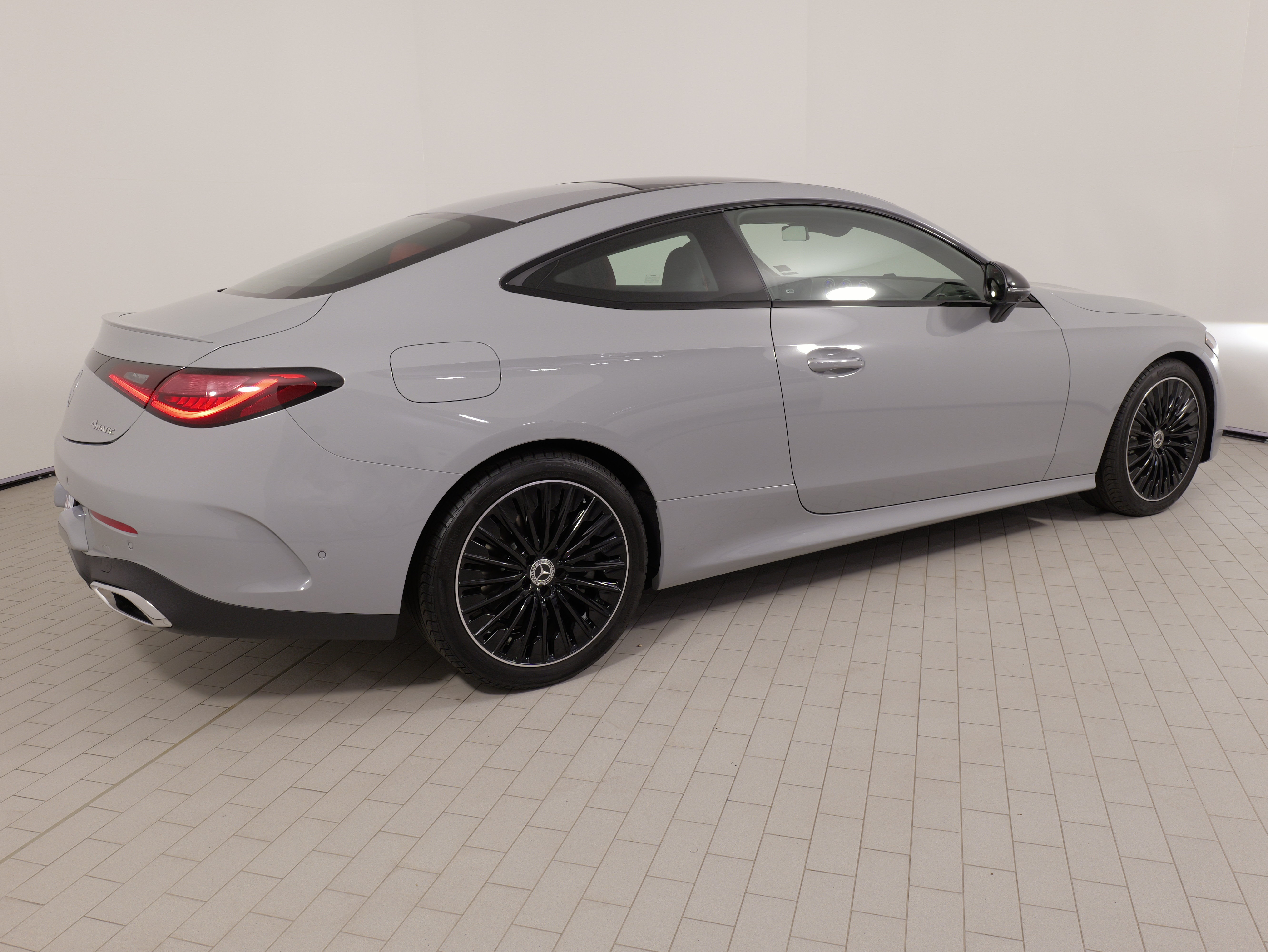Used 2026 Mercedes-Benz CLE 450 4MATIC Coupe image 10