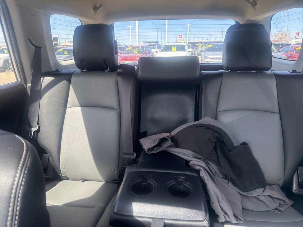 Used 2020 Toyota 4Runner SR5 Premium w/ Moonroof Package AWD/4WD image 13