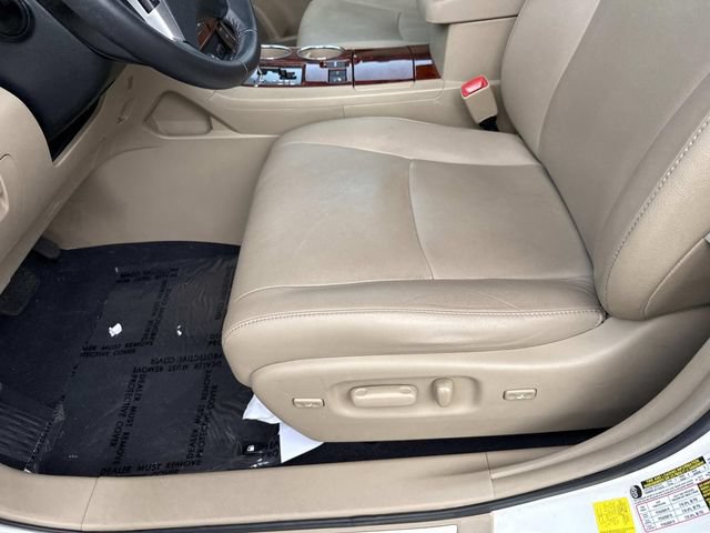 Used 2013 Toyota Highlander Limited AWD/4WD image 15