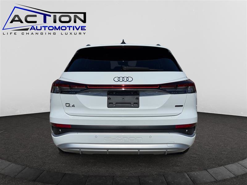 Used 2024 Audi Q4 e-tron Premium Plus w/ Premium Plus image 7