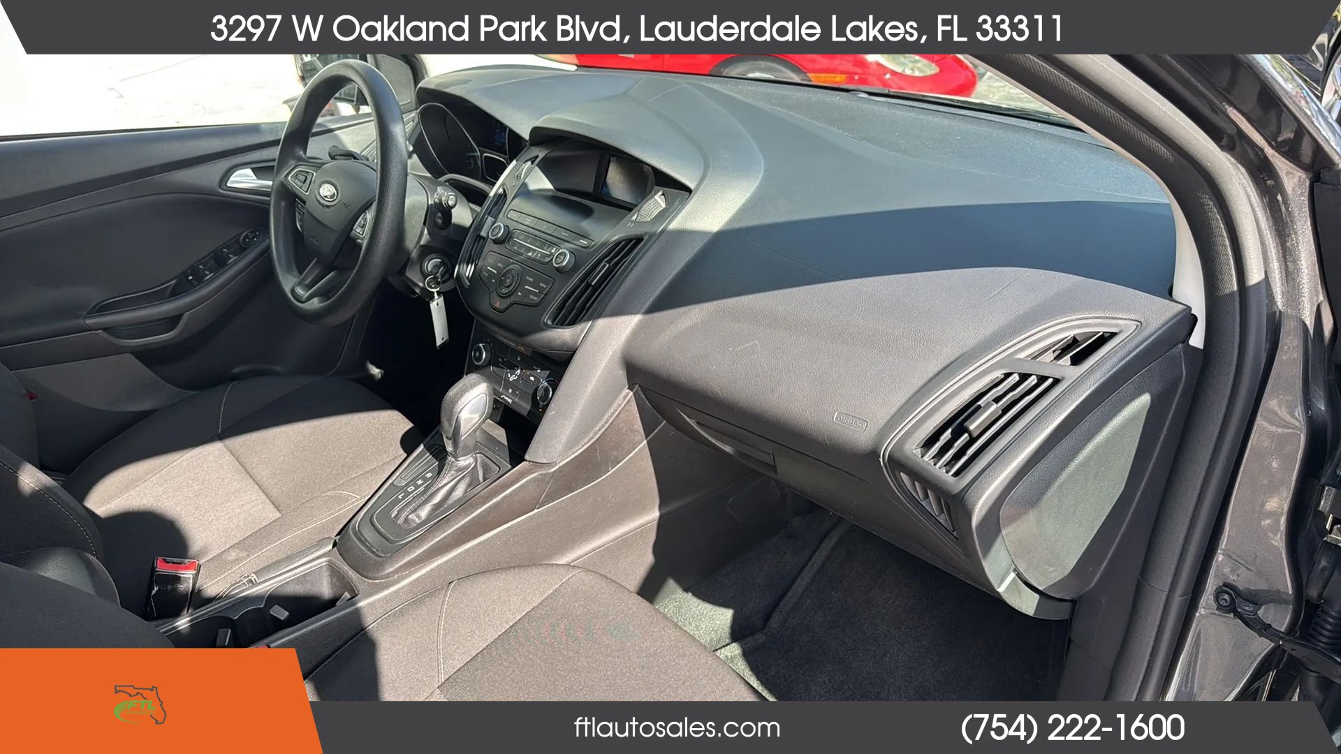 Used 2018 Ford Focus SE FWD image 44