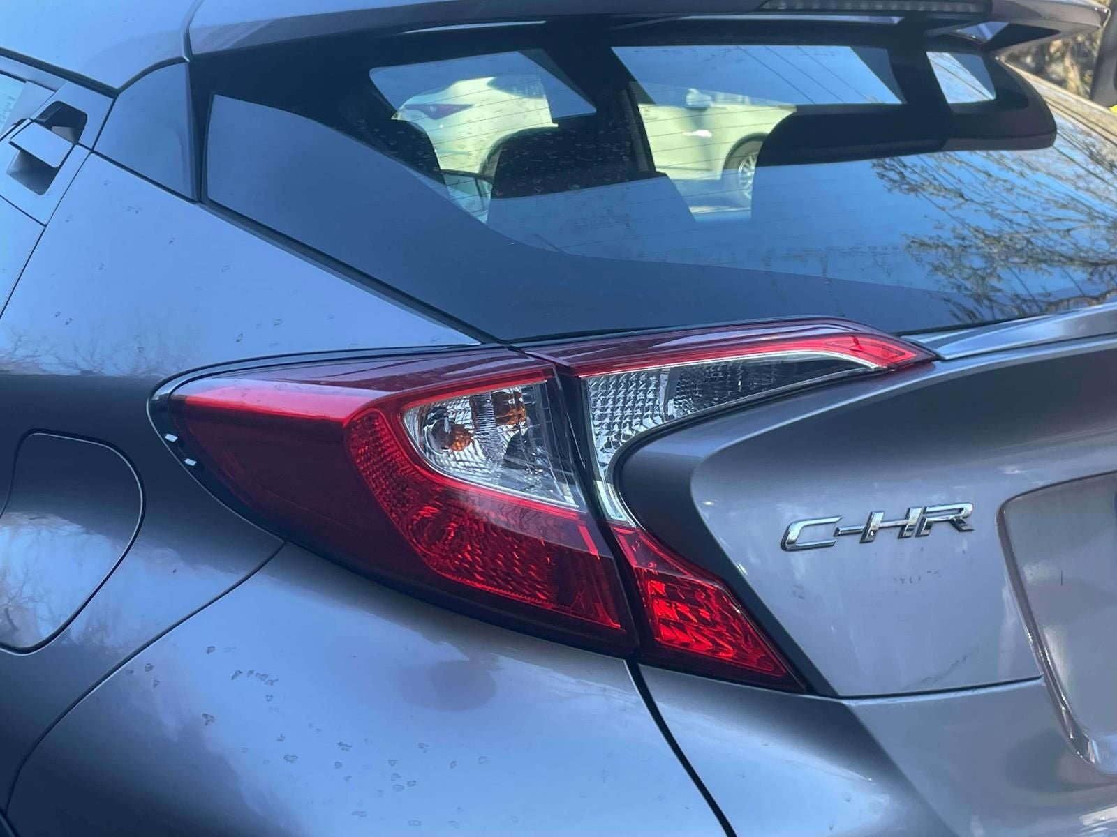 Used 2019 Toyota C-HR XLE image 8