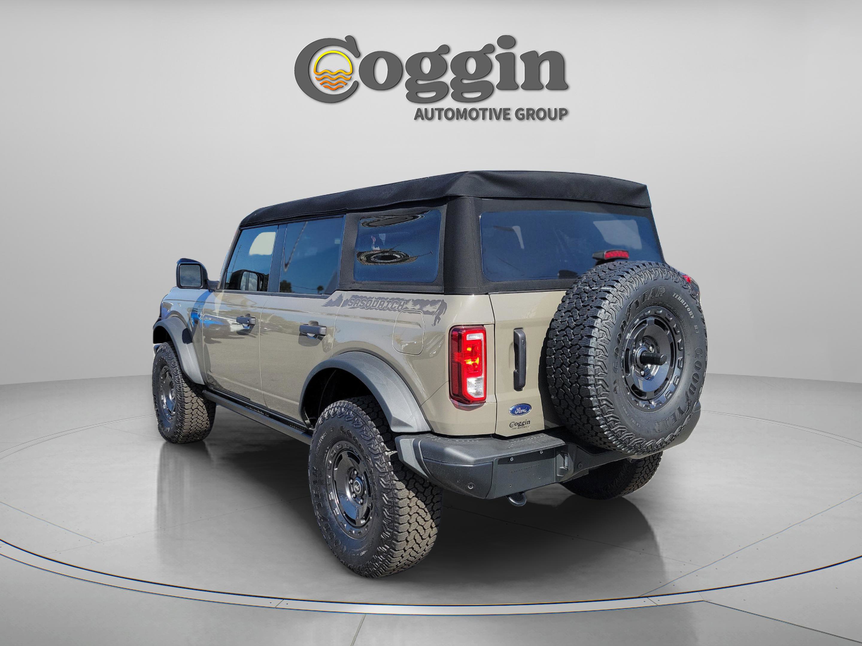 New 2025 Ford Bronco Big Bend w/ Black Diamond Package image 3