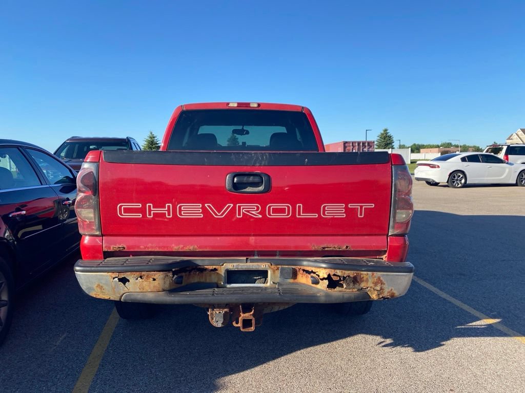 Used 2004 Chevrolet Silverado 1500 4x4 Extended Cab w/ Light Duty Power Package image 11