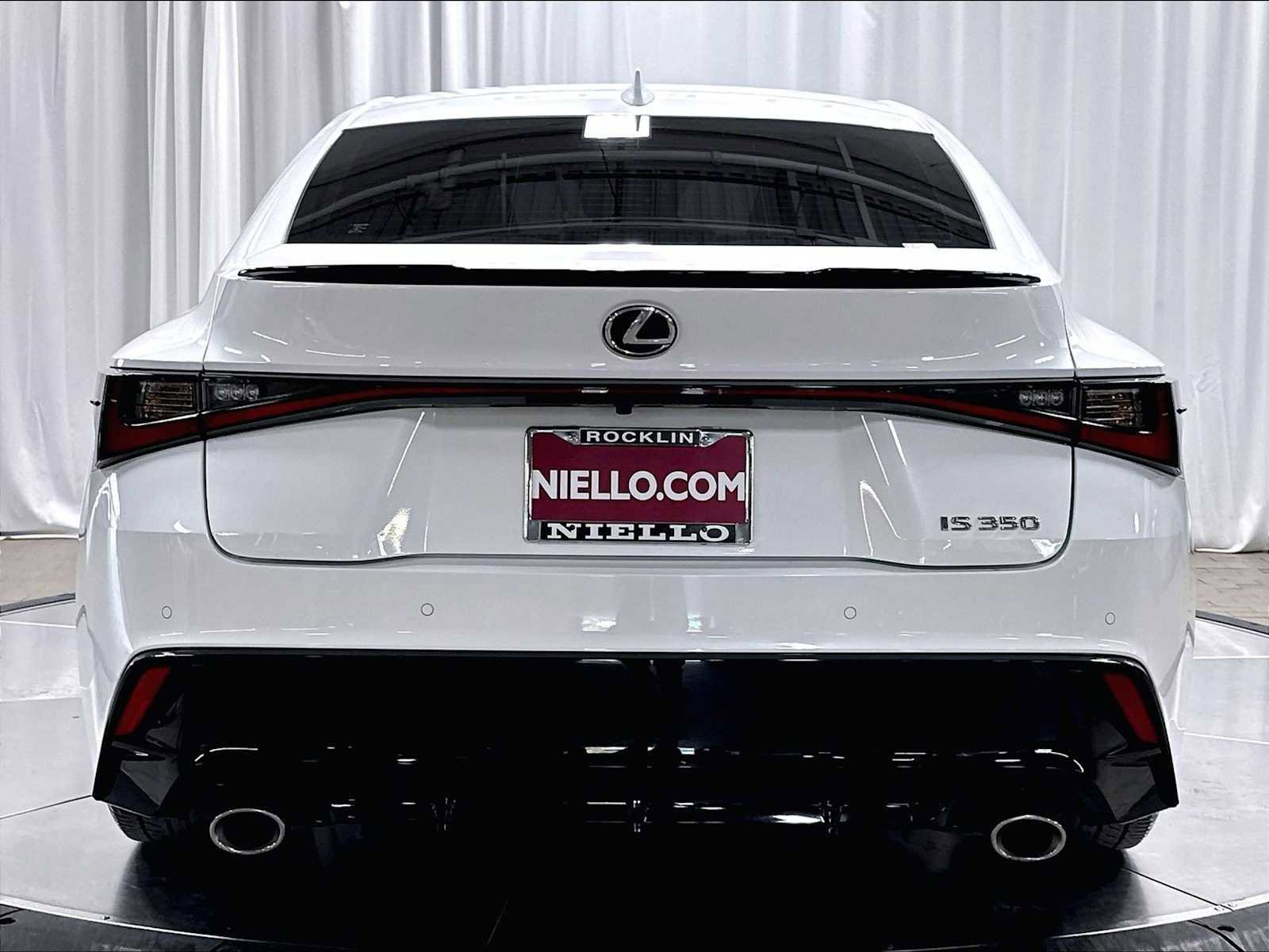 Used 2022 Lexus IS 350 F Sport w/ Navigation Package RWD image 8