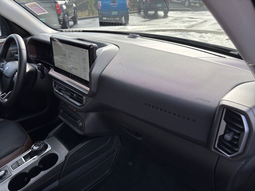 Used 2025 Ford Bronco Sport Outer Banks w/ Outer Banks Tech Package+ image 27