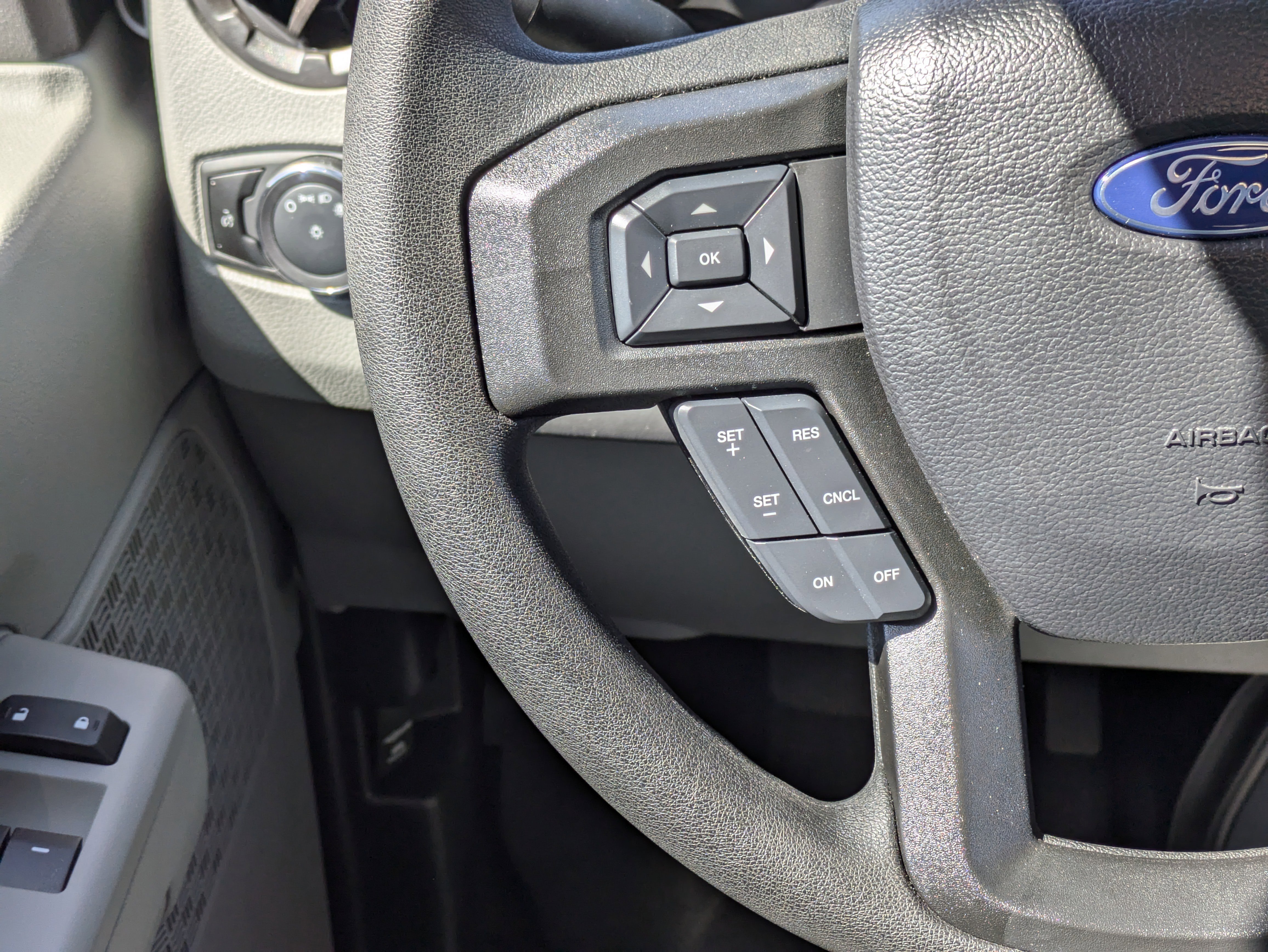 New 2026 Ford E-350 and Econoline 350 Super Duty w/ Power Equipment Group image 19