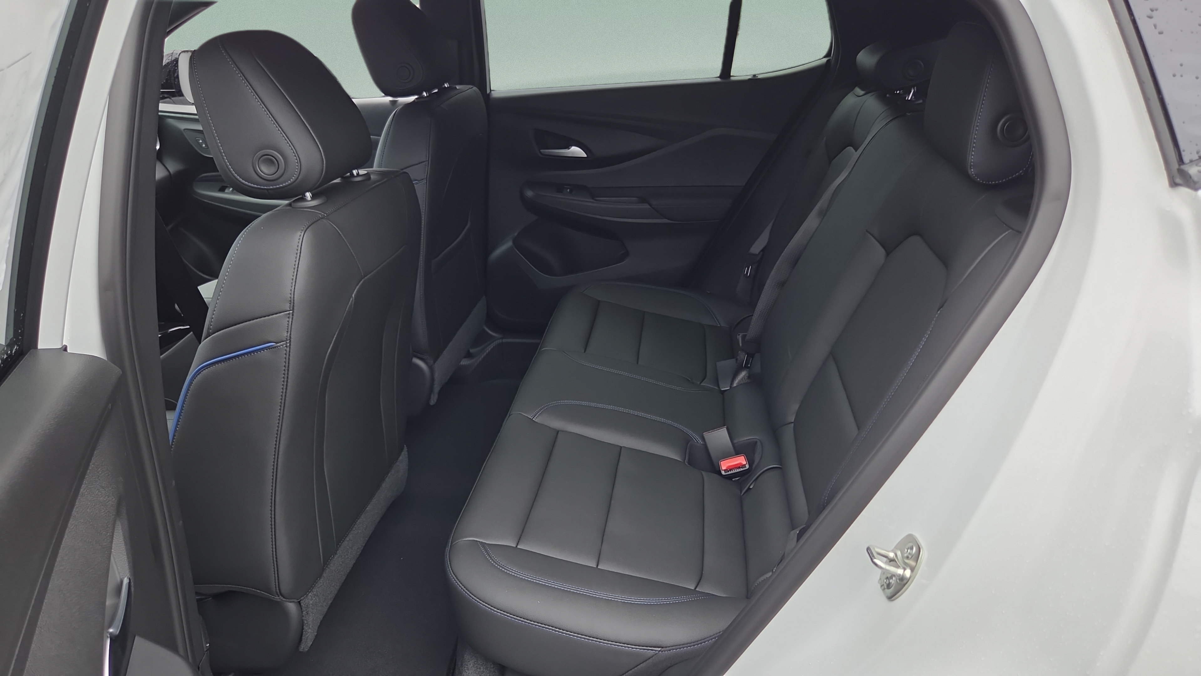 New 2026 Buick Envista Sport Touring w/ Convenience I Package FWD image 11
