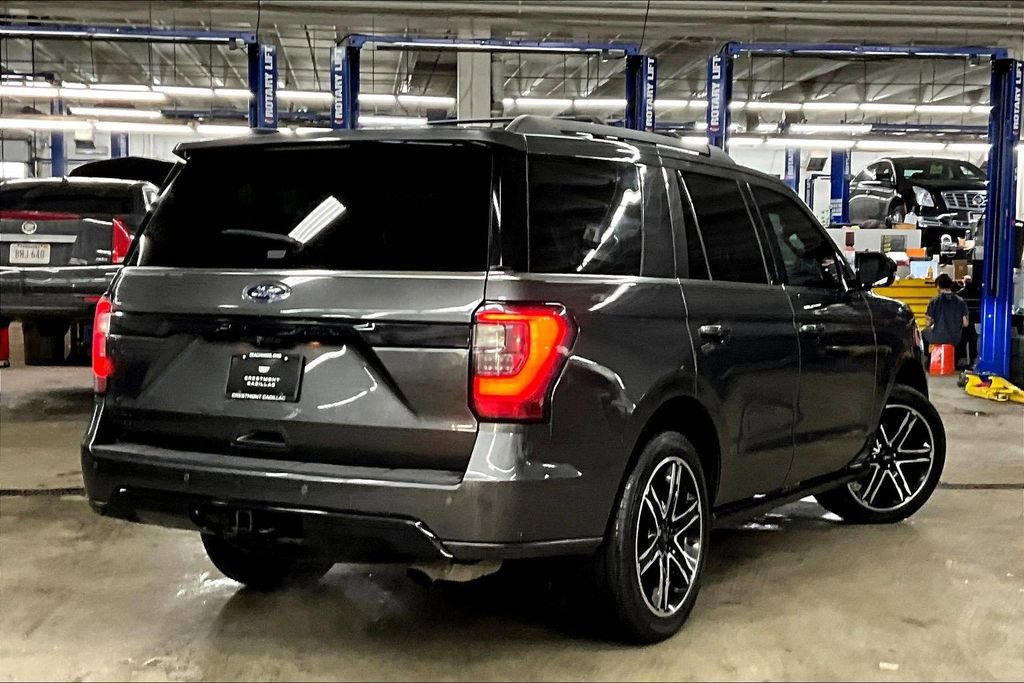Used 2019 Ford Expedition Limited w/ Equipment Group 303A image 6
