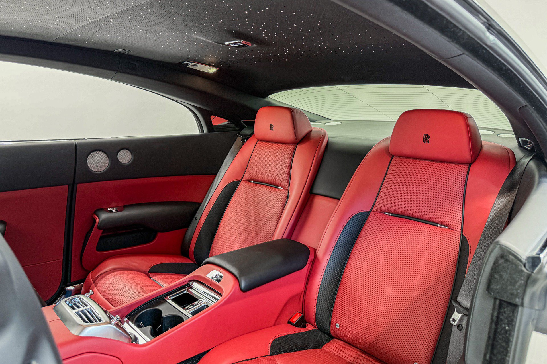 Used 2019 Rolls-Royce Wraith RWD image 16