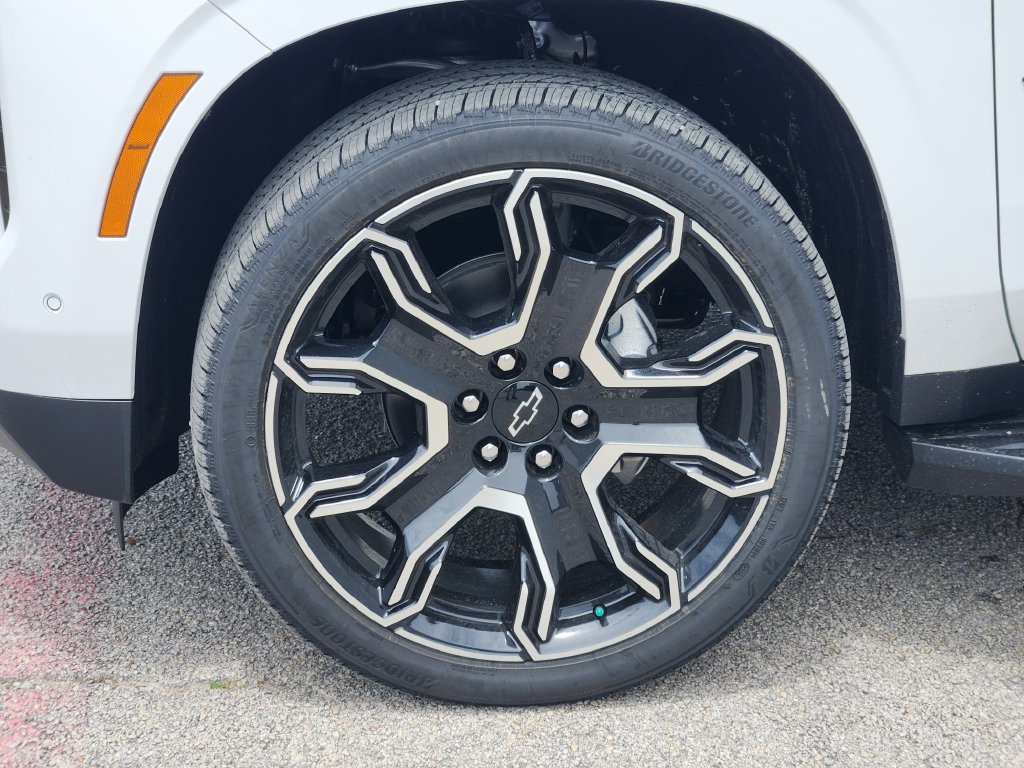 New 2026 Chevrolet Tahoe RST w/ RST Capability Package AWD/4WD image 8