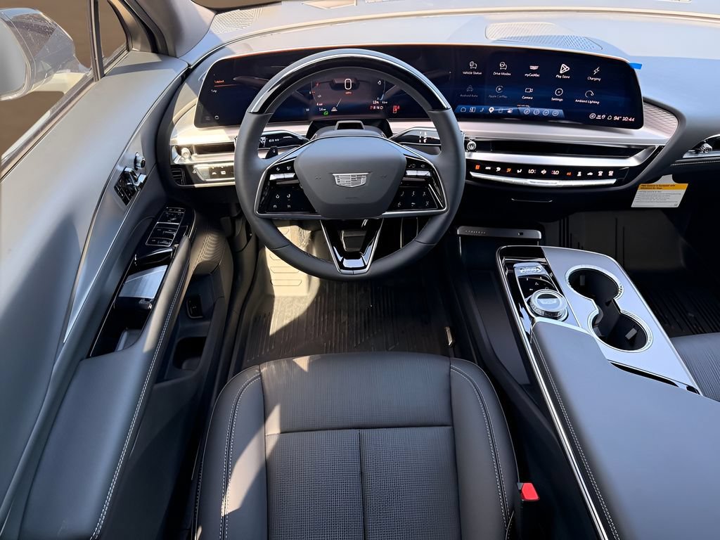 New 2027 Cadillac Lyriq Sport RWD image 18