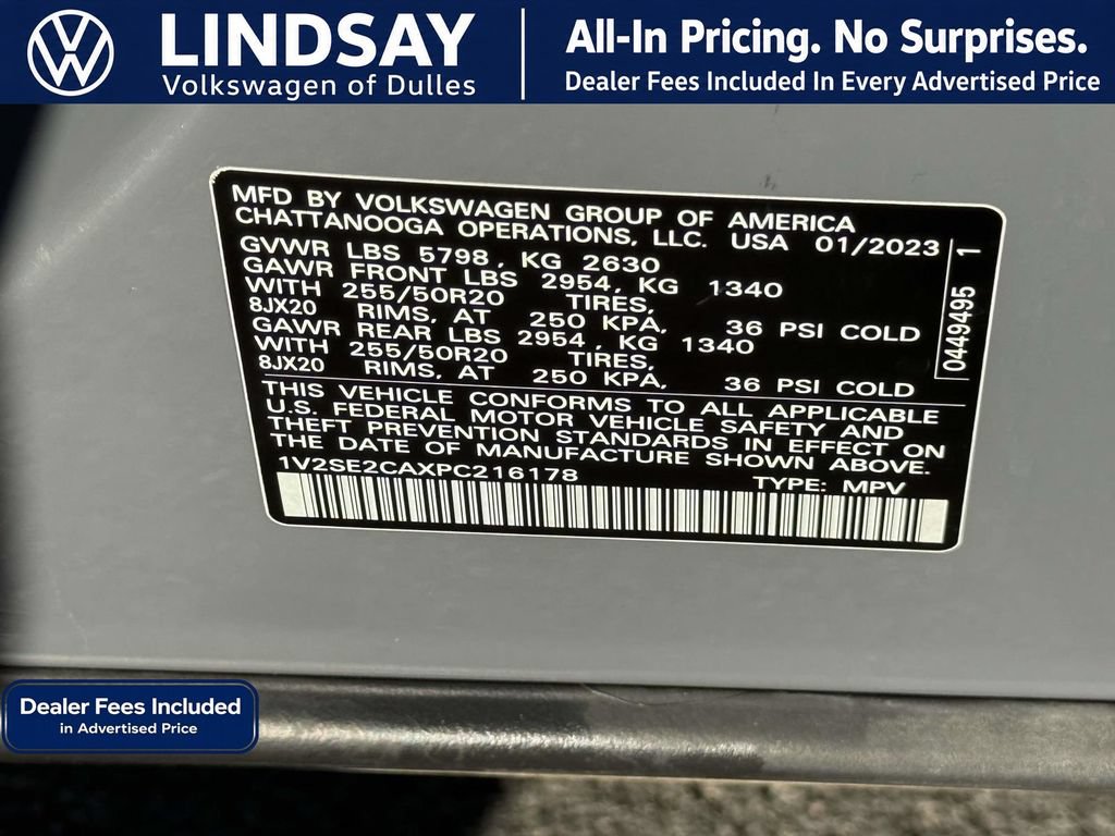 Used 2023 Volkswagen Atlas Cross Sport SEL R-Line AWD/4WD image 28