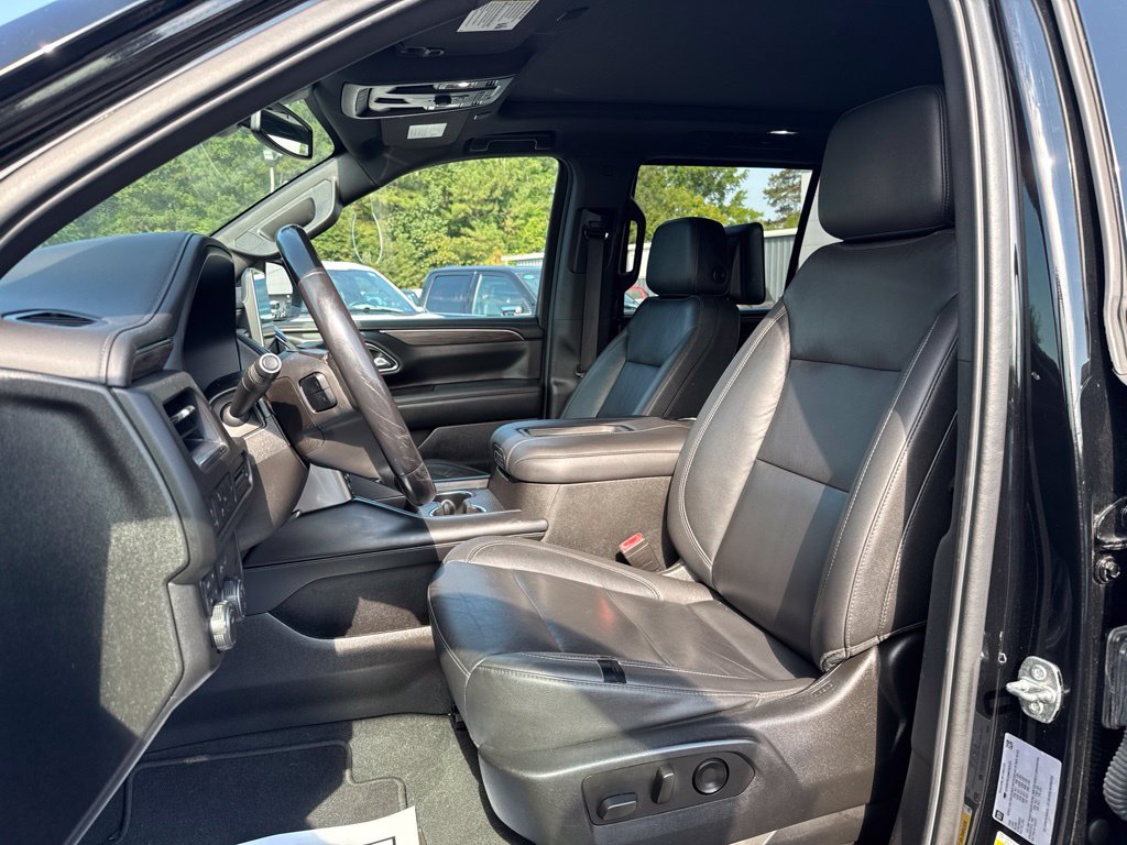 Used 2021 Chevrolet Tahoe Z71 w/ Rear Media and Nav Package AWD/4WD image 10