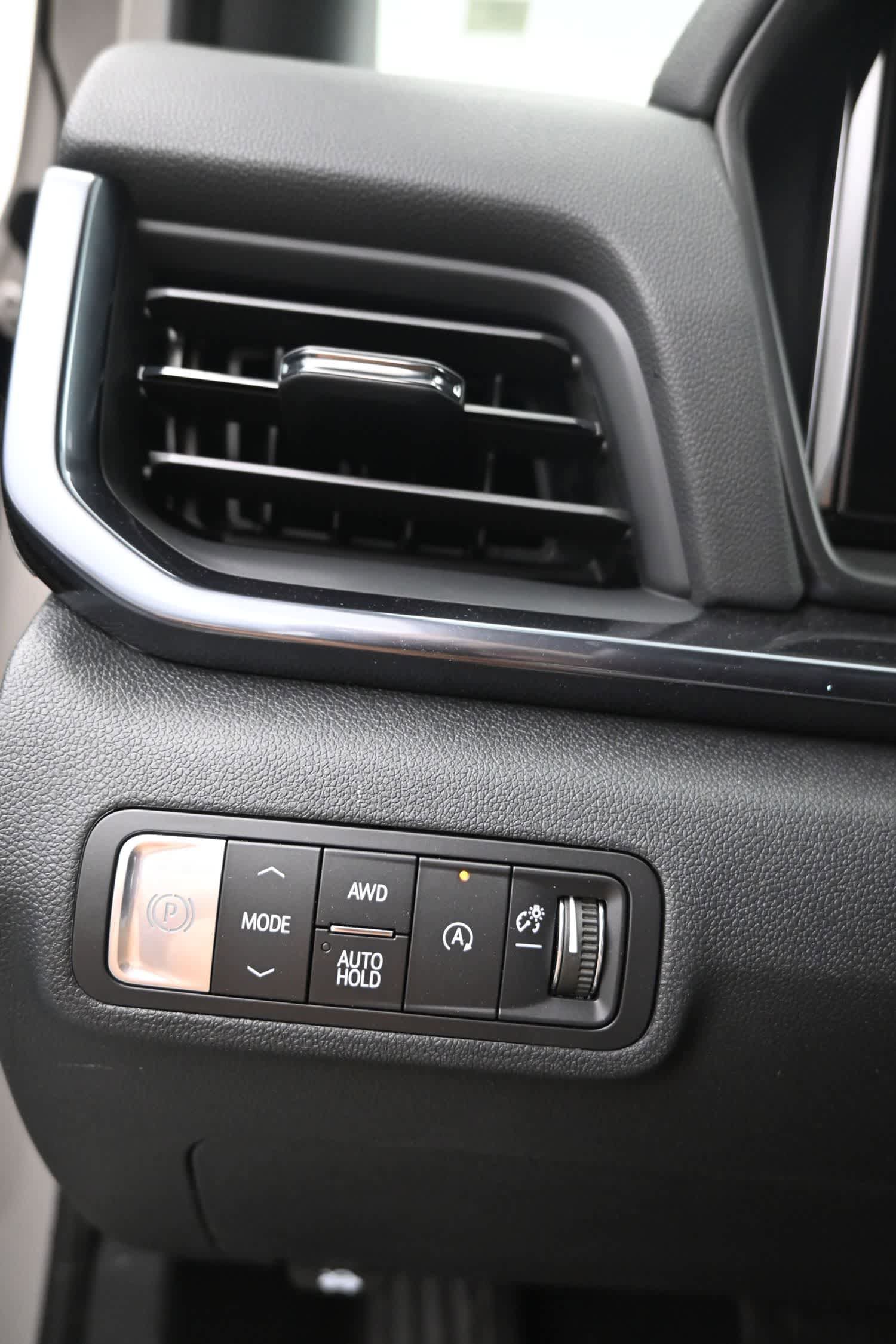 New 2026 GMC Terrain AT4 w/ Technology Package II AWD/4WD image 21