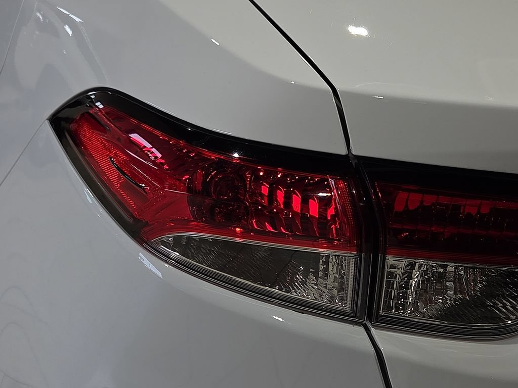 Certified 2025 Toyota Corolla LE FWD image 10