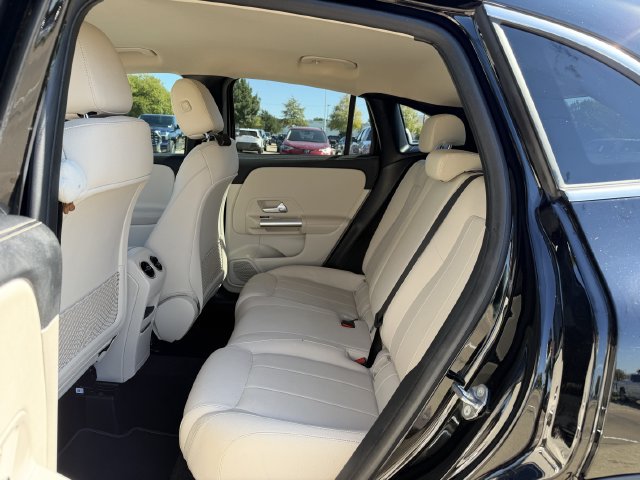 Used 2023 Mercedes-Benz GLA 250 image 24
