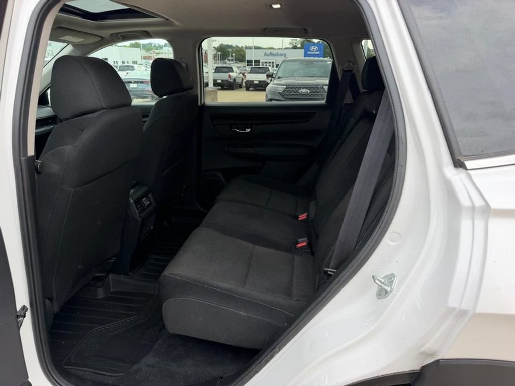 Used 2023 Honda CR-V EX image 8
