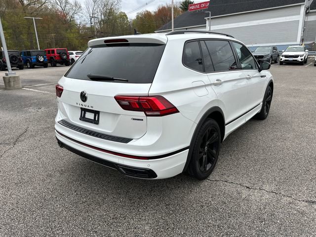Certified 2023 Volkswagen Tiguan SE R-Line AWD/4WD image 9