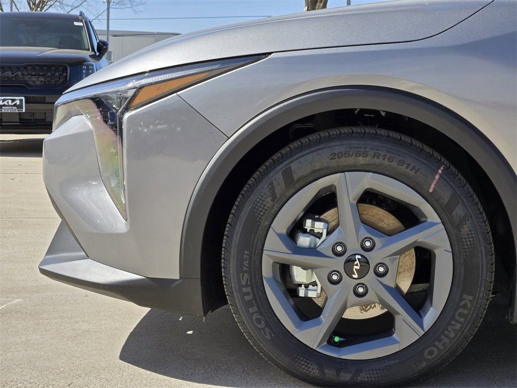 New 2026 Kia K4 FWD image 5