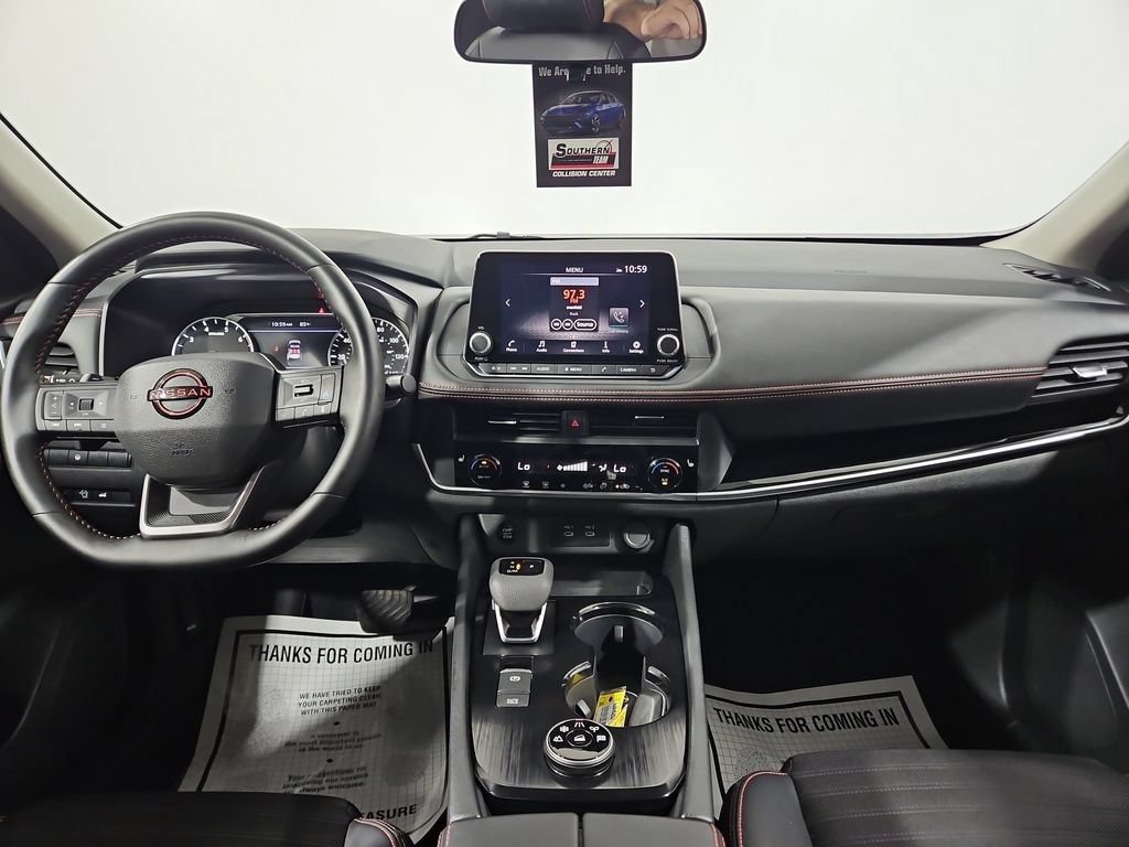 Certified 2025 Nissan Rogue SV AWD/4WD image 15