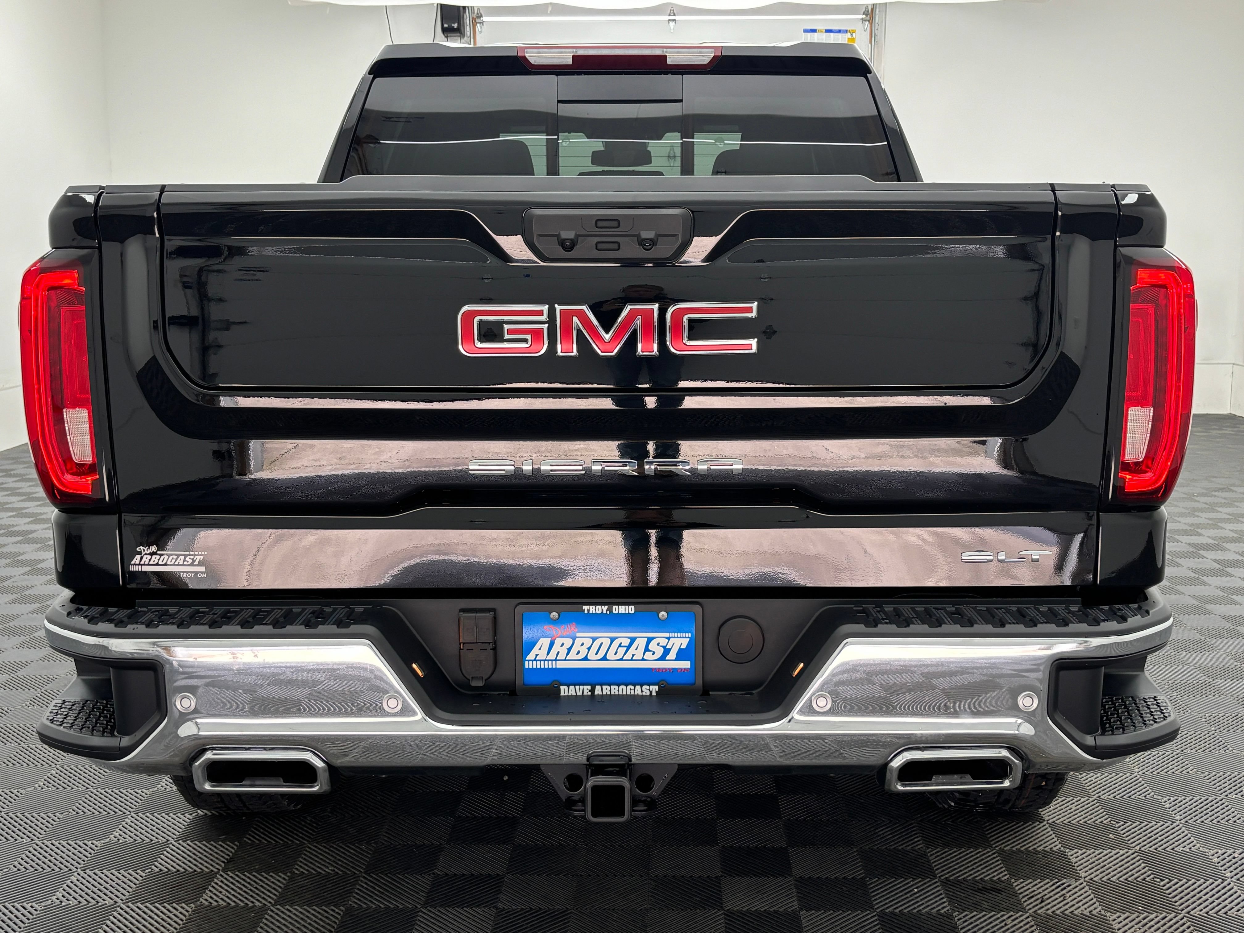 New 2026 GMC Sierra 1500 SLT w/ SLT Premium Package AWD/4WD image 10