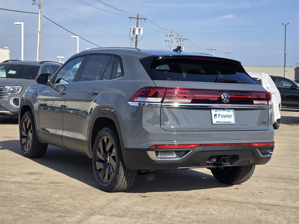 New 2026 Volkswagen Atlas Cross Sport SE image 3