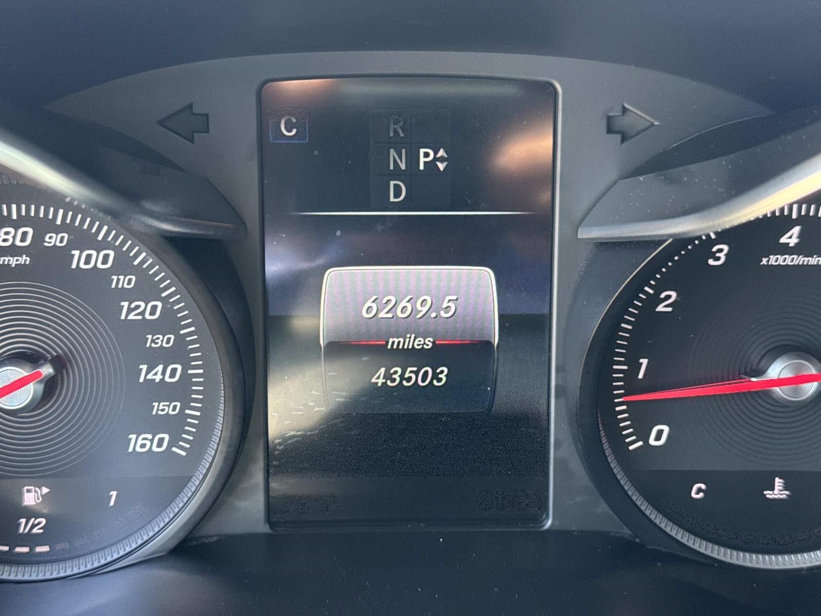 Used 2018 Mercedes-Benz GLC 300 image 27