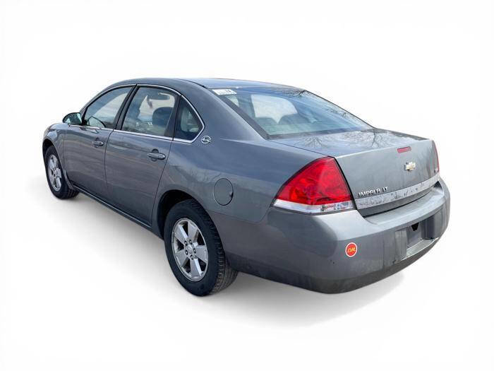 Used 2008 Chevrolet Impala LT image 3