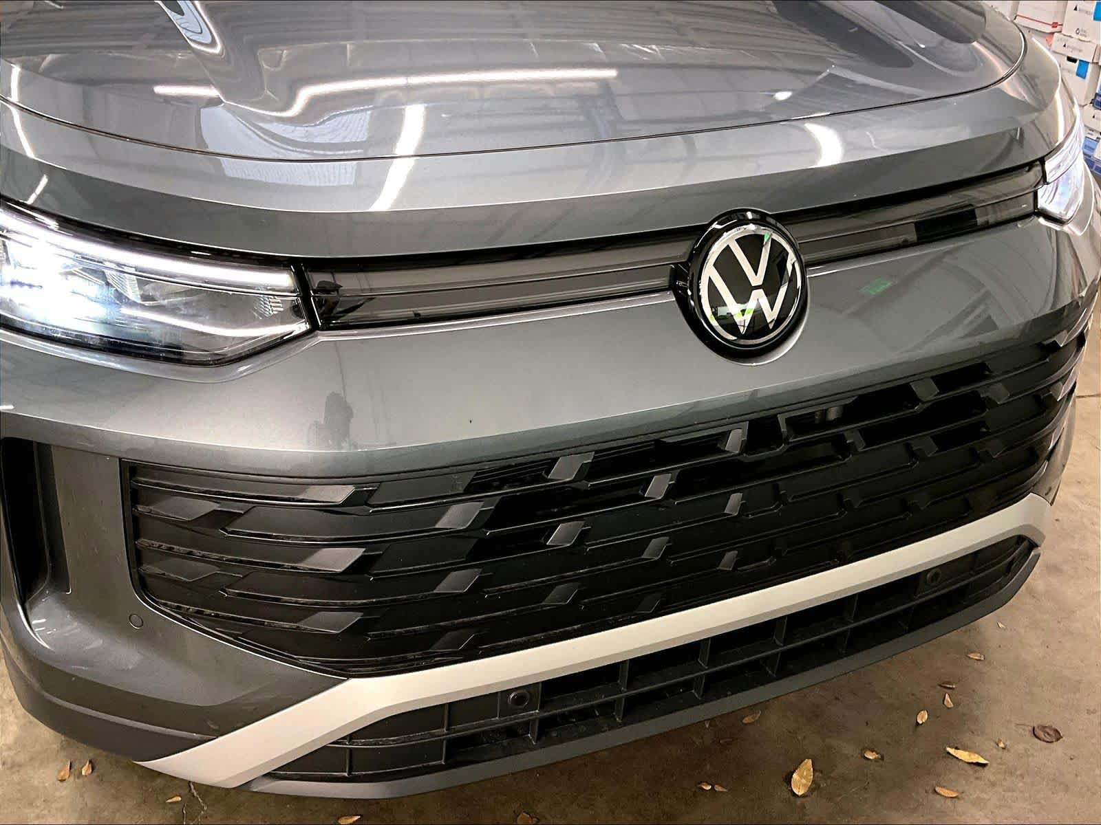 New 2026 Volkswagen Tiguan SE image 34