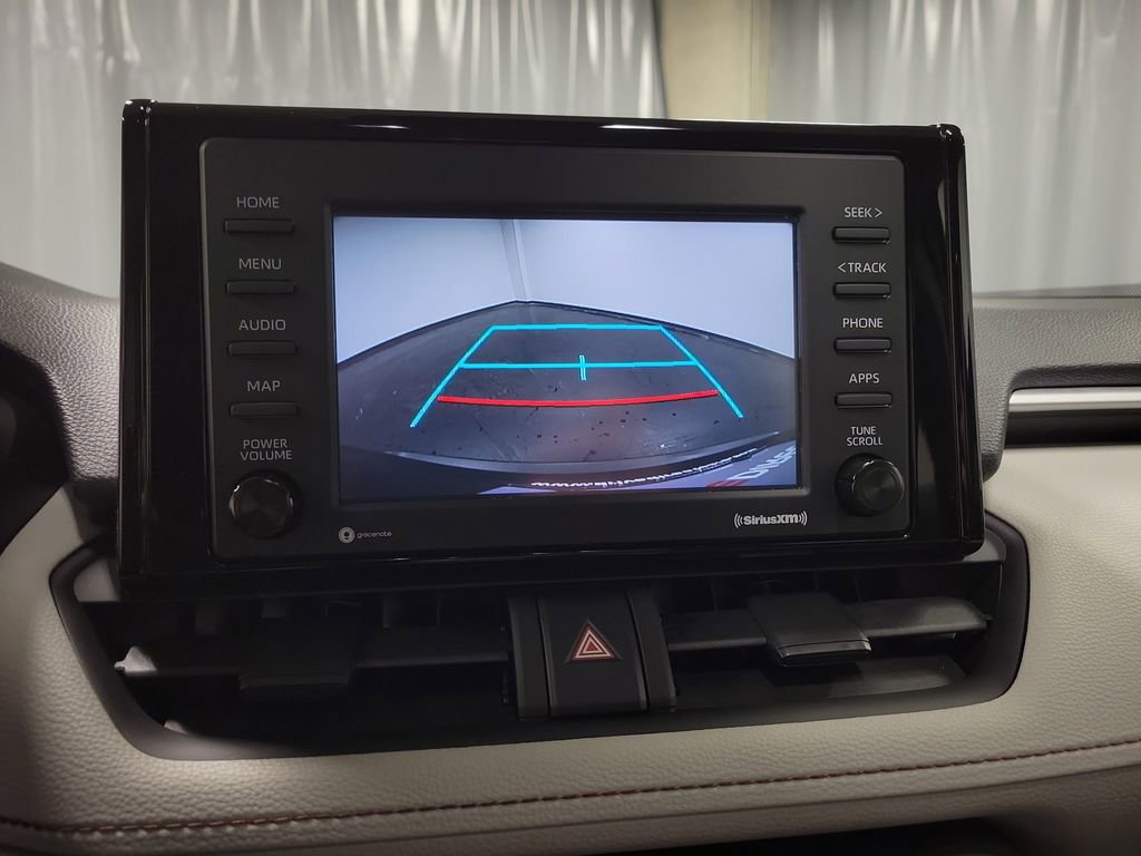 Used 2022 Toyota RAV4 XLE image 17