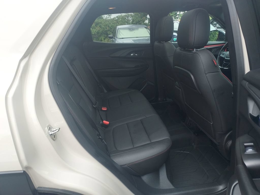 Used 2026 Chevrolet TrailBlazer RS w/ Convenience Package AWD/4WD image 30