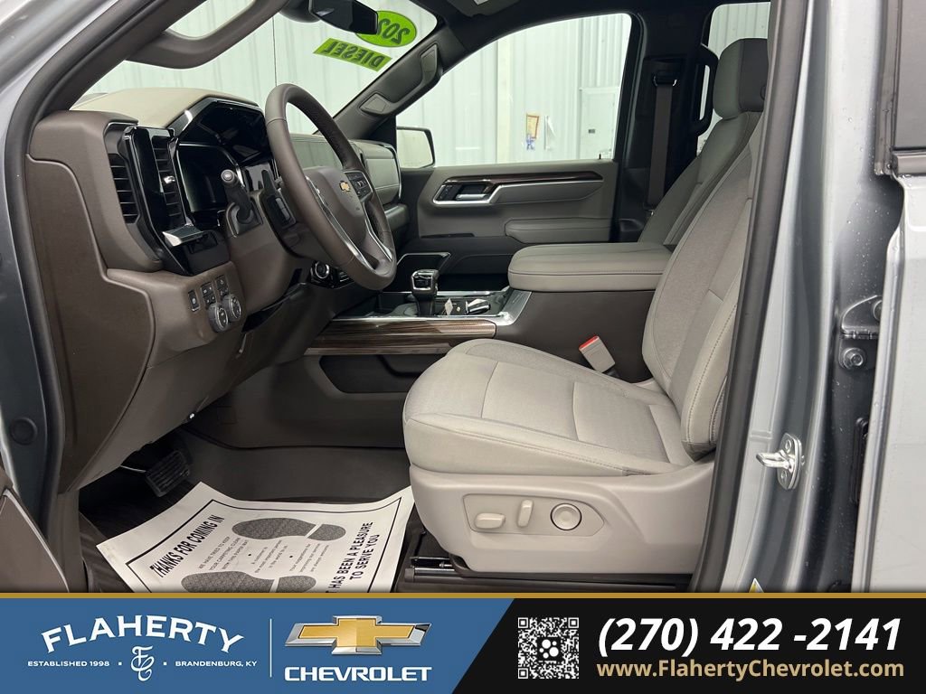 New 2026 Chevrolet Silverado 1500 LT image 9