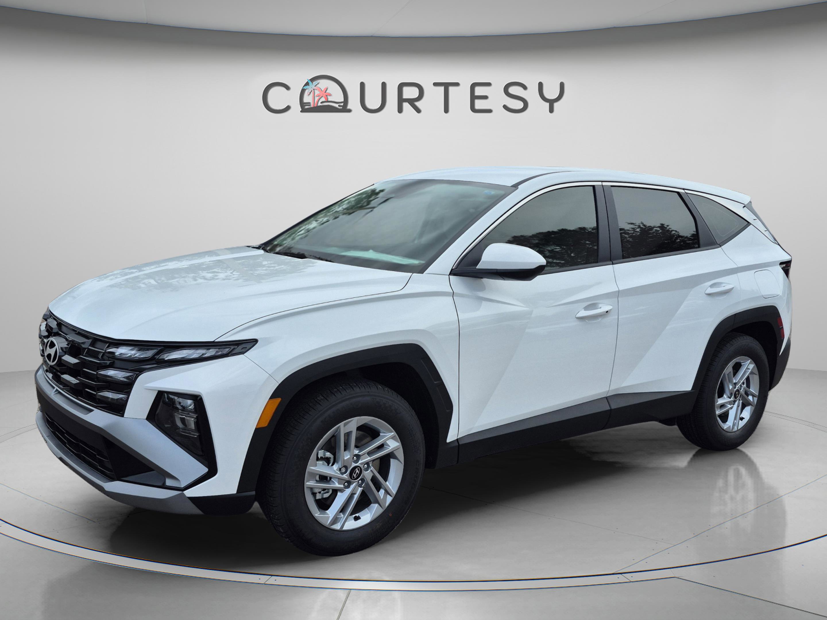 New 2026 Hyundai Tucson SE