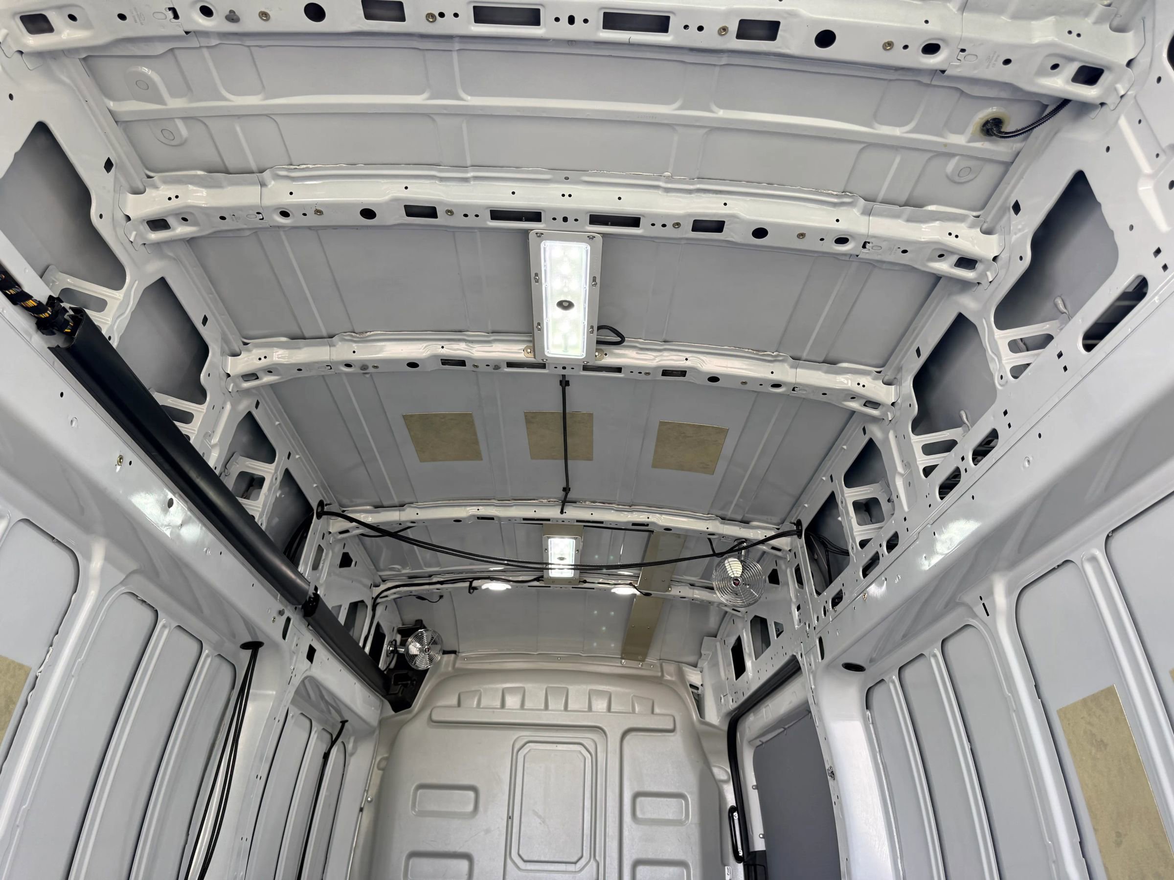 Used 2022 Ford Transit 350 148 High Roof Extended AWD w/ Load Area Protection Package image 16