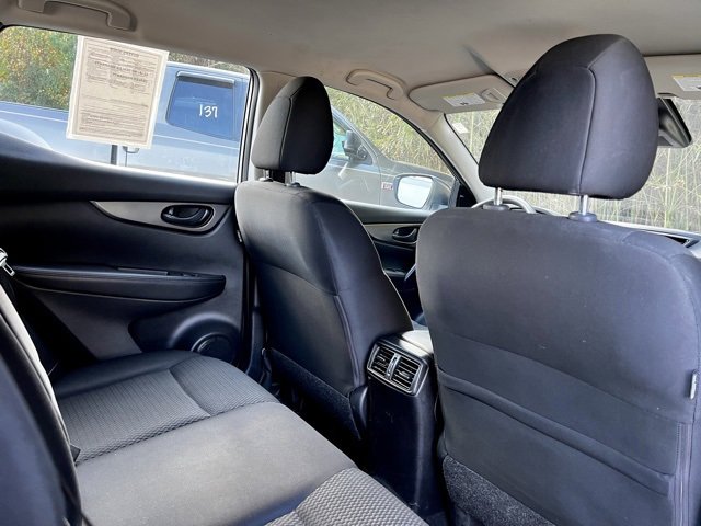 Used 2021 Nissan Rogue Sport S image 20