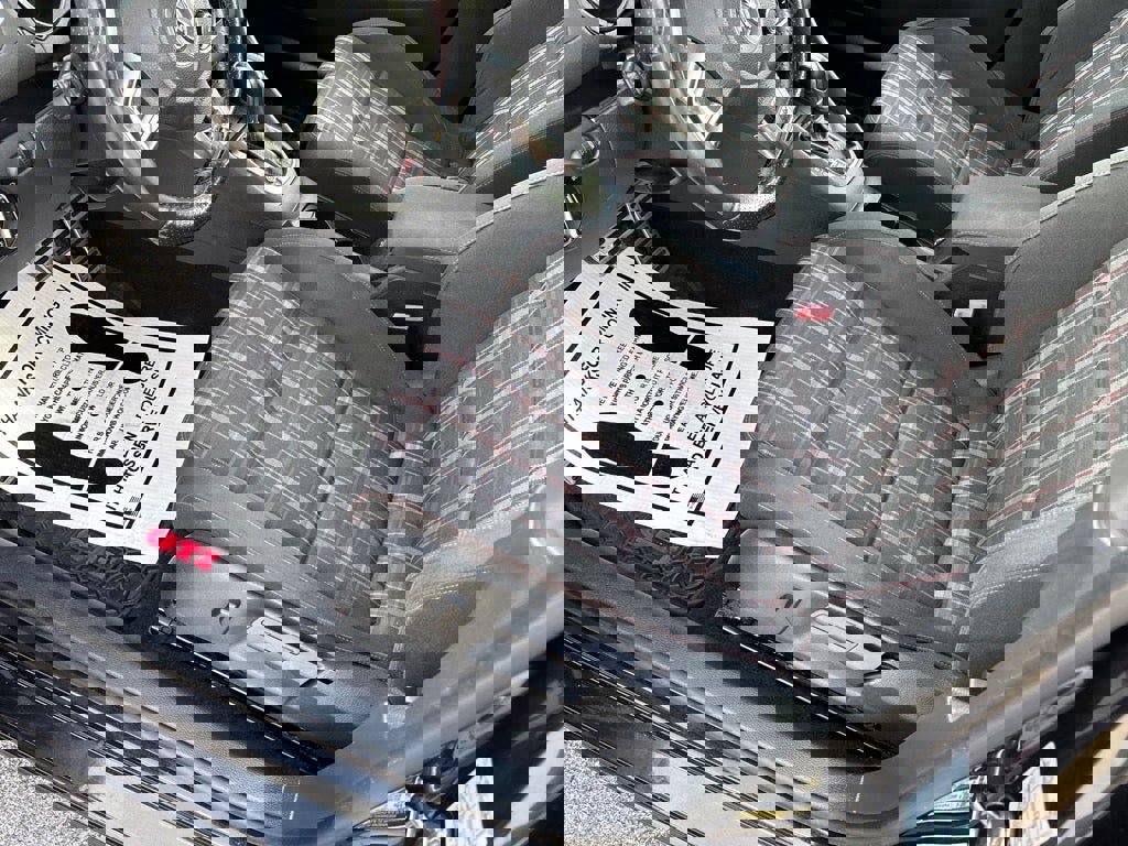 Used 2012 Volkswagen GTI 4-Door image 5