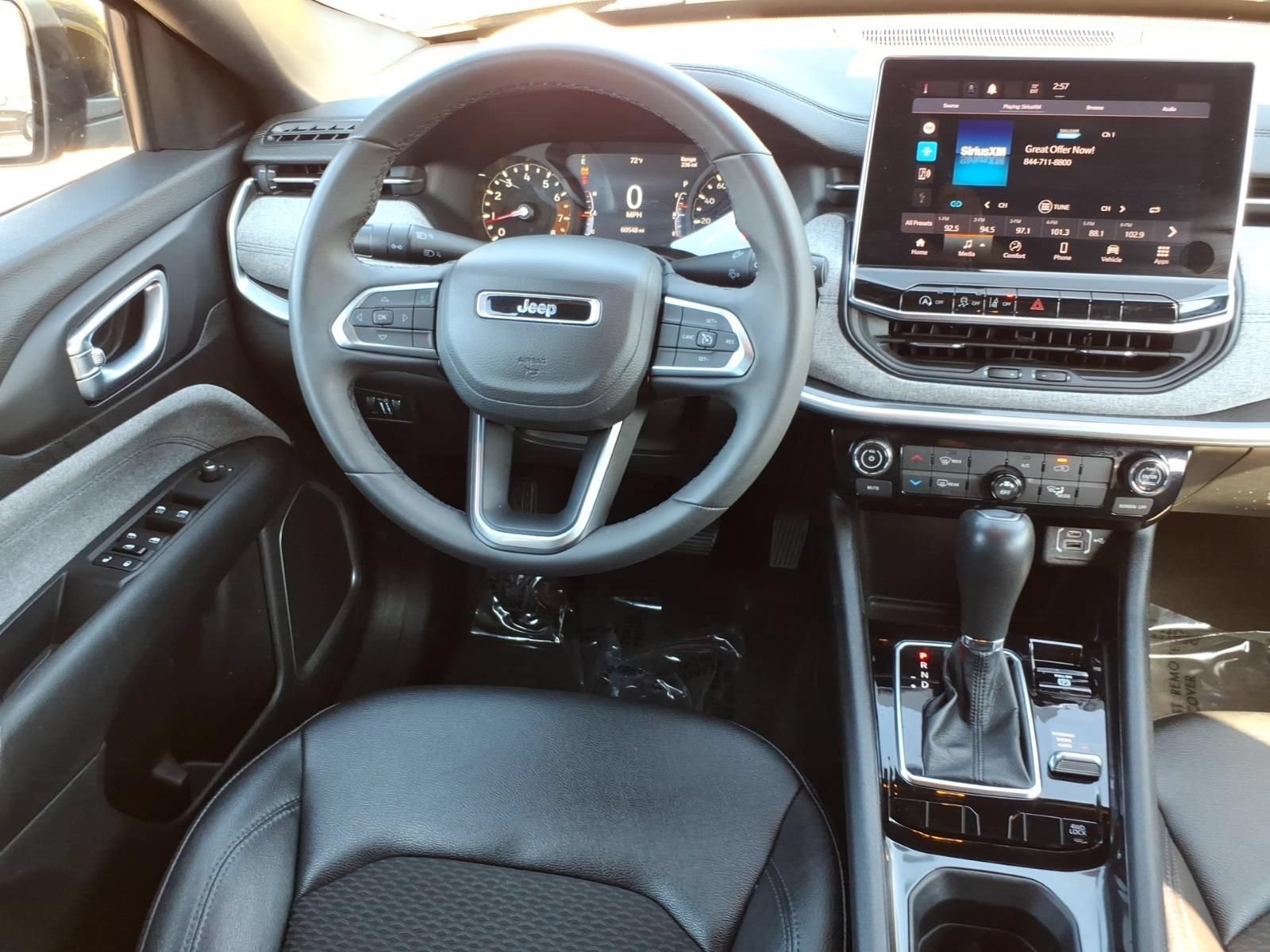 Used 2024 Jeep Compass Latitude AWD/4WD image 22
