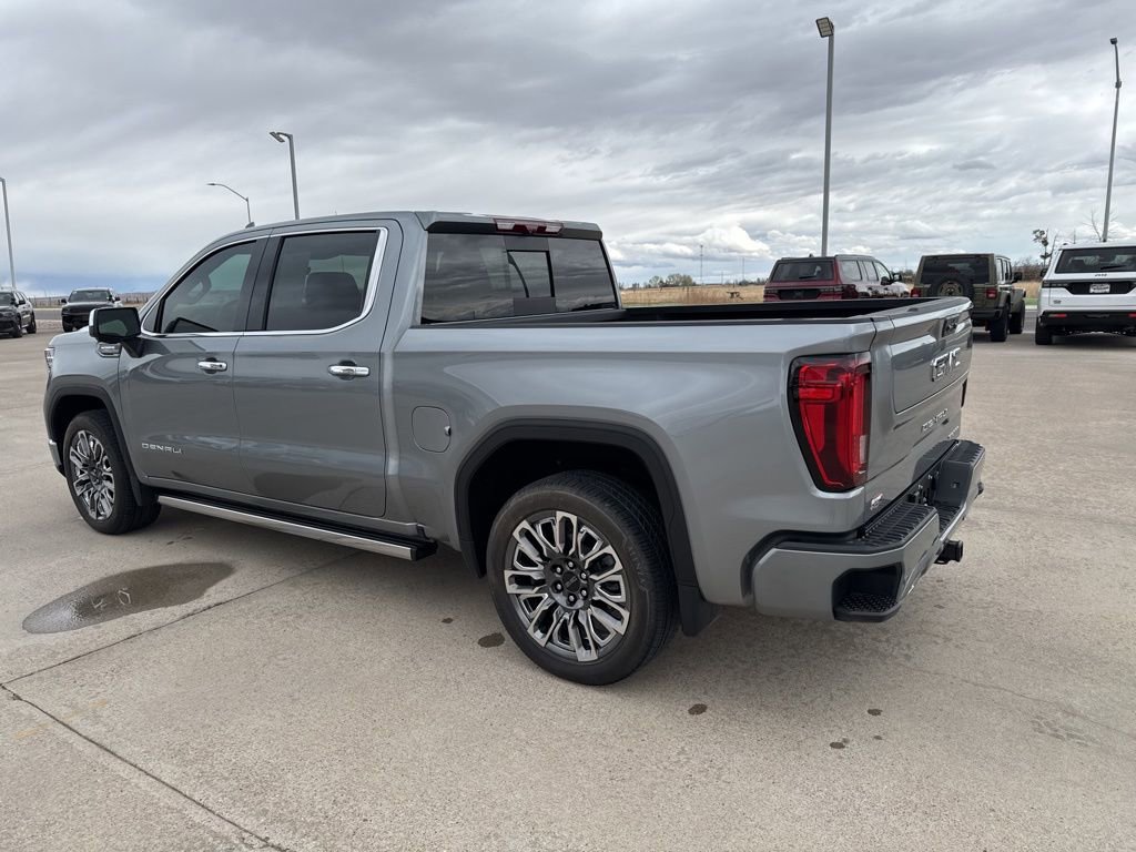 Used 2024 GMC Sierra 1500 Denali Ultimate image 3